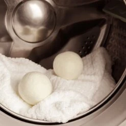 FAVE Drogerballen XL - 6 Stuks - Inclusief 2x Lavendelolie & Opbergzakje - Wasbol - Wasballen - Doseerbol - Droogballen - Duurzaam -Wasbenodigdheden Winkel 1200x1200 1586